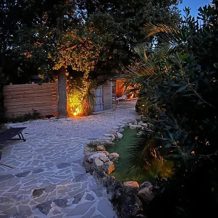 Nouveau A La Location Climatisee Avec Piscine, Plage Et Commerces Accessibles A Pieds * Grimaud